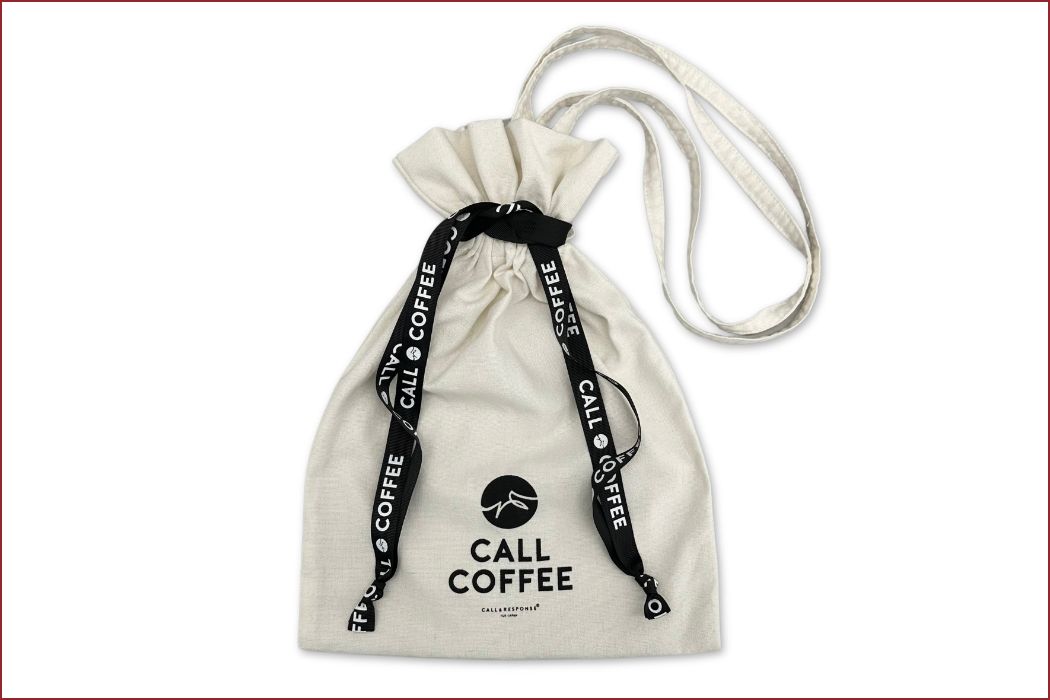 1.「CALLCOFFEE博多のオリジナルポーチ」プレゼント
