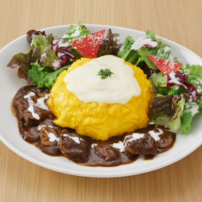 とろ～りチーズと牛タンシチューのサラダオムライス